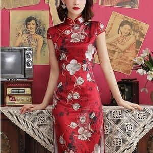 Elegant Floral Cheongsam Midi Dress - Red